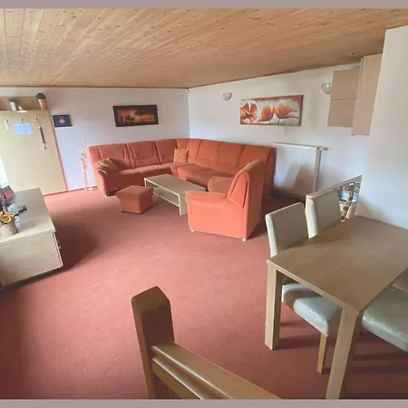 Tiva Guest house *